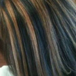 Meet your Posher, Tia